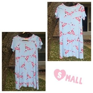 NWOT Adorable t-shirt Dress